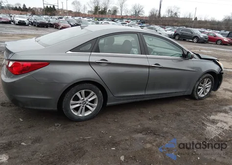 2013 Hyundai Sonata Gls z USA, uszkodzony, nr VIN 5NPEB4ACXDH738350